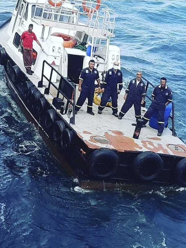 Barco de servicio piloto