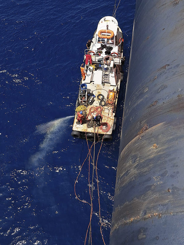 Barco de servicio